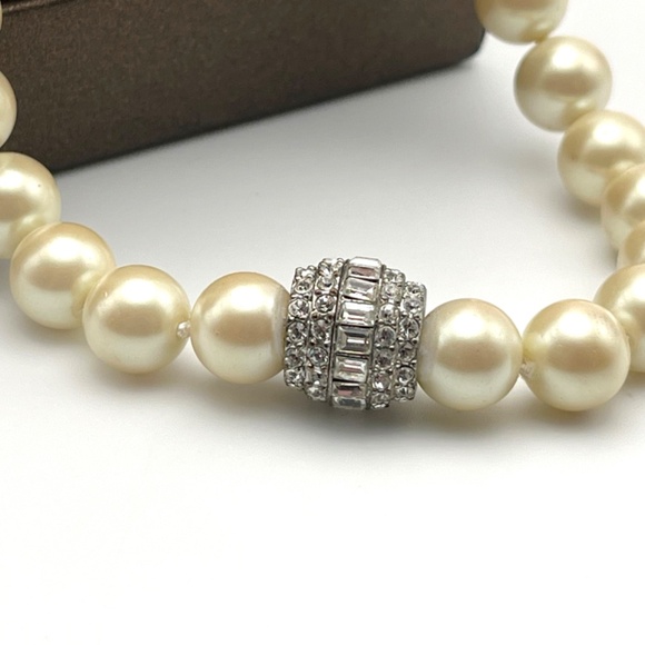 CAROLEE LUX Faux Pearls - Picture 5 of 8